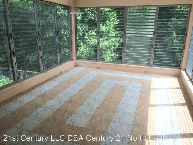 Foto del edificio - 3 br, 2.5 bath House - 83 Helena St