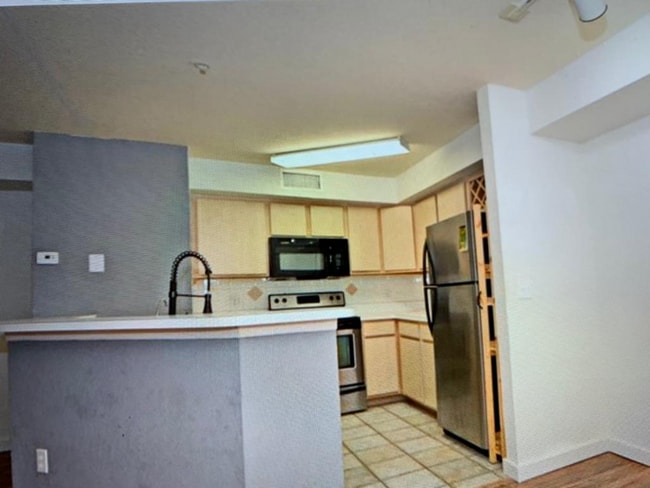 Photo - 832 Camargo Way Apartment