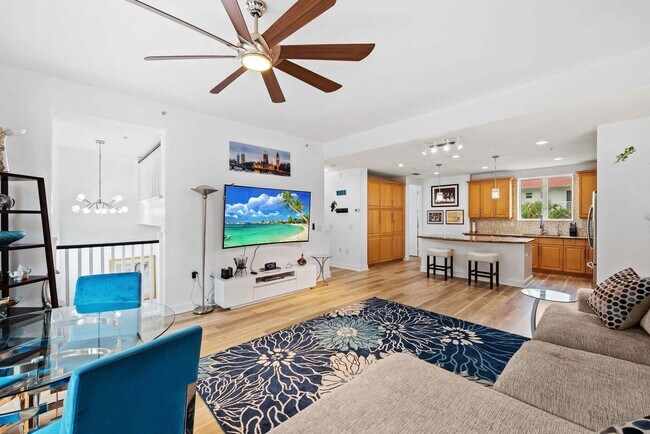 Foto del edificio - 2001 Coral Heights Blvd