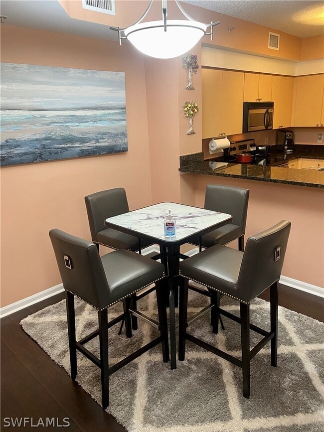 Foto del edificio - 1105 Reserve Ct