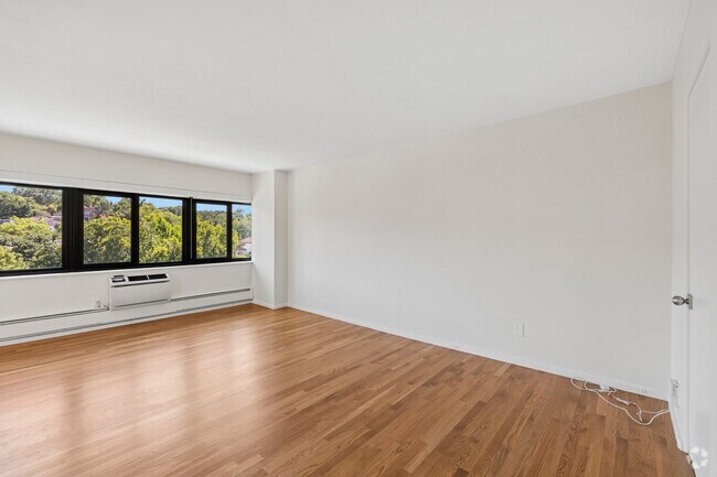 Premium - 2 habitaciones, 1 baño - 965 pies cuadrados - Sala de estar - The Sunset Apartments