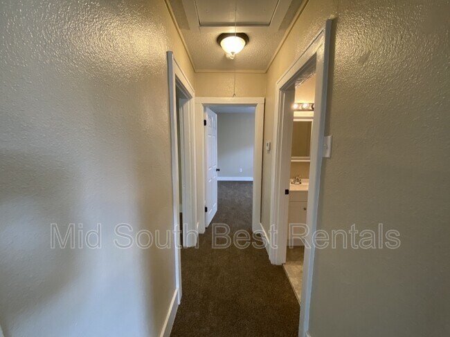 Foto del edificio - 705 W 16th St