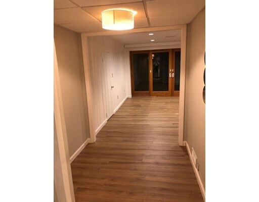 Foto del edificio - 32 Clubhouse Ln