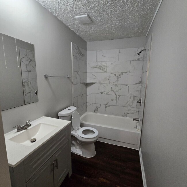 Foto del edificio - 6784 Rockingham Rd