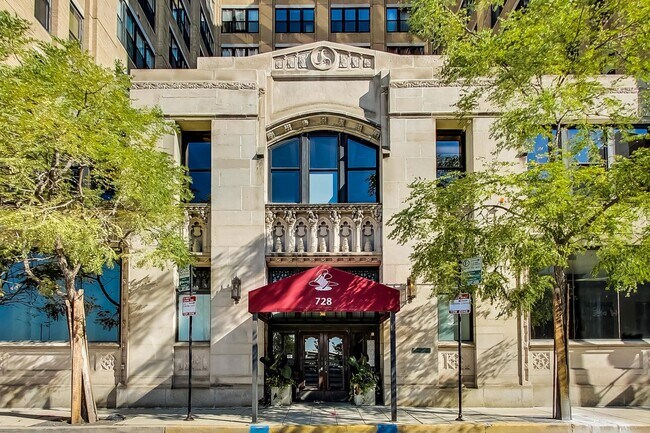 Foto del edificio - 728 W Jackson Blvd