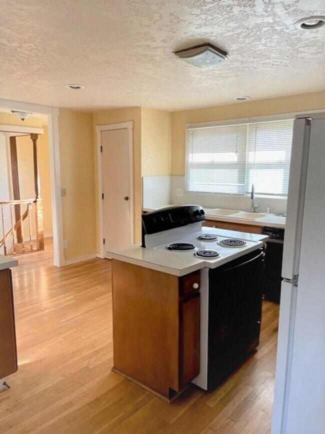 Foto del edificio - 730 Telegraph Rd