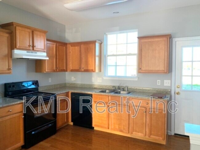 Foto del edificio - 13722 Calloway Glen Dr