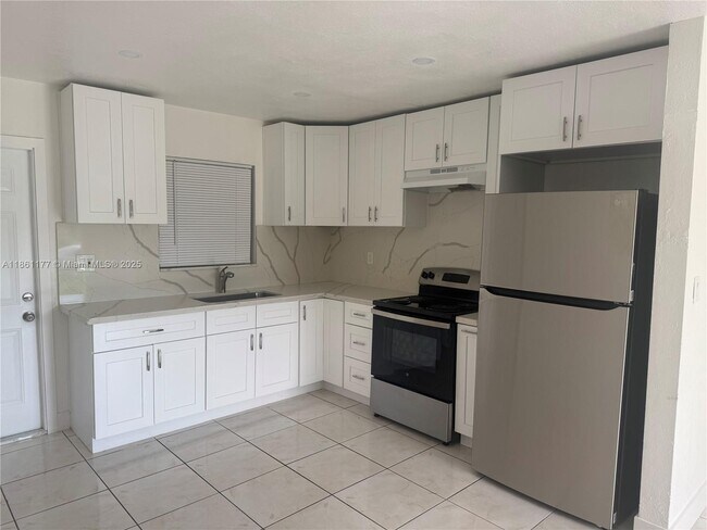 Foto del edificio - 732 SW 6th St