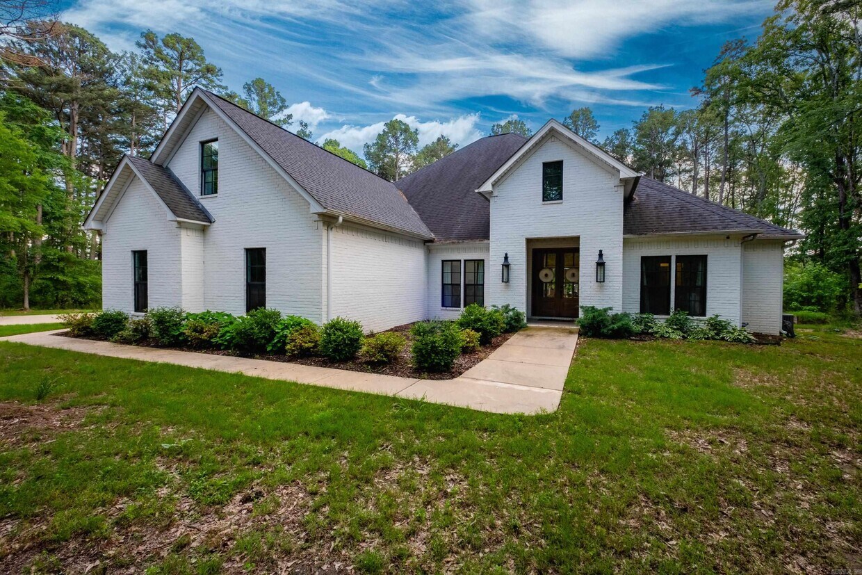 Foto principal - 2251 Midland Rd