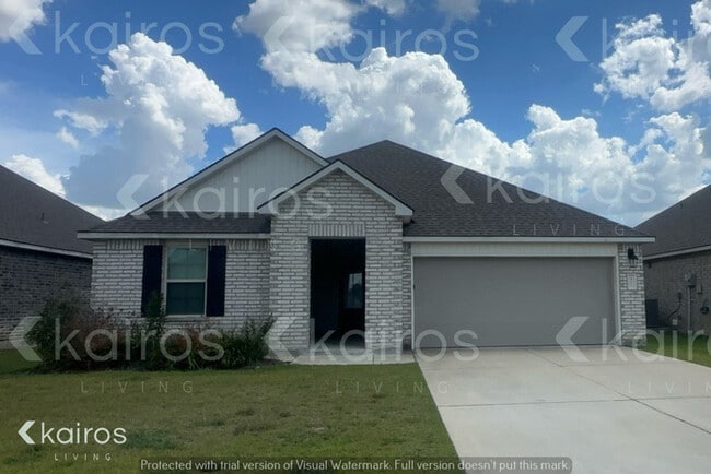 Building Photo - 410 Mango Dr