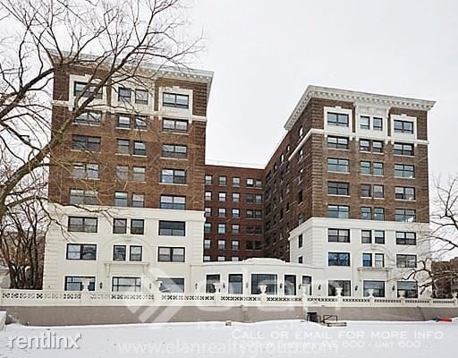 Primary Photo - 1205 W Sherwin AVE 600
