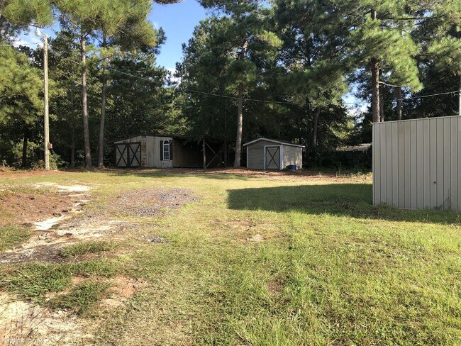 Building Photo - 3 br, 2 bath Mobile Home - 120 Big Valley Ln