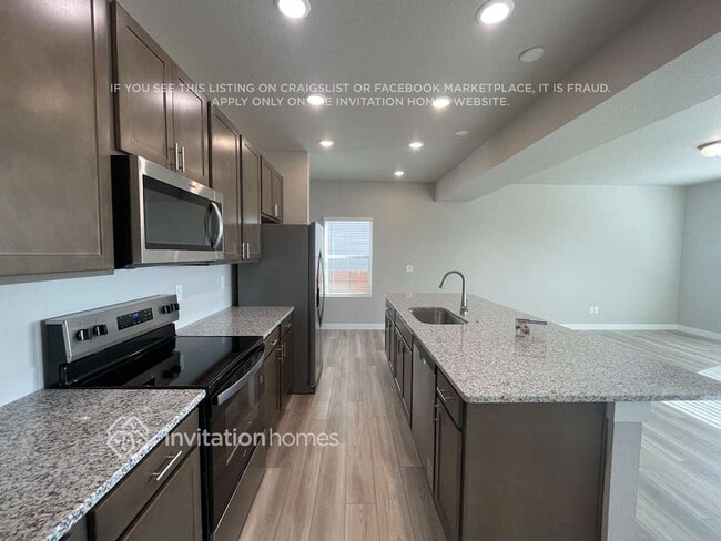 Foto del edificio - 13623 Arriba Dr