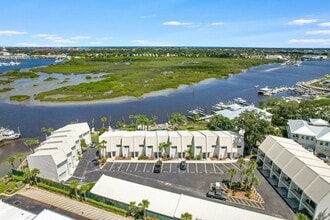 Building Photo - 925 S Ponce De Leon Blvd