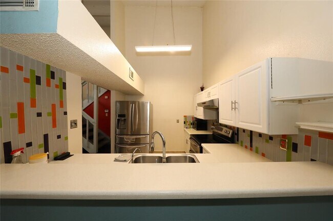 Building Photo - 12604 Newbrook Dr