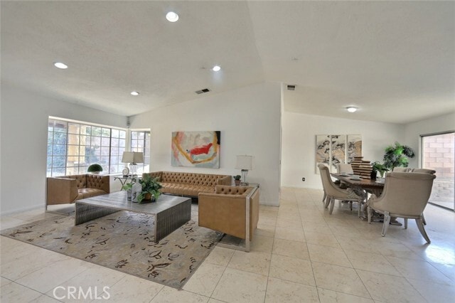 Building Photo - 25252 Delphinium Ave