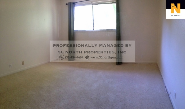 Foto del edificio - Welcoming Condo in Gated Community