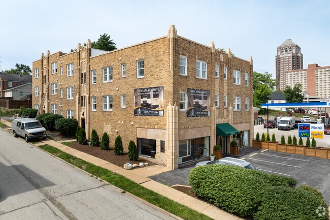 Building Photo - 5-9 Del-Lin Drive