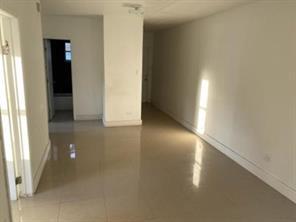 Foto del edificio - 628 NW 14th Ave