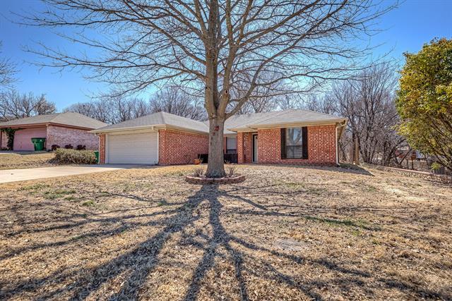 Foto del edificio - 605 Valleyridge Ct