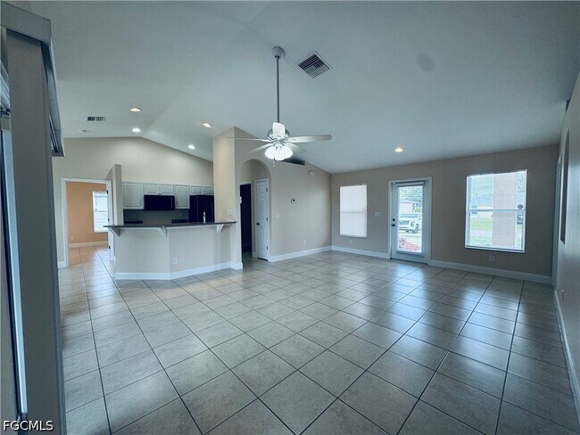 Foto del edificio - 1140 NW 1st Ave