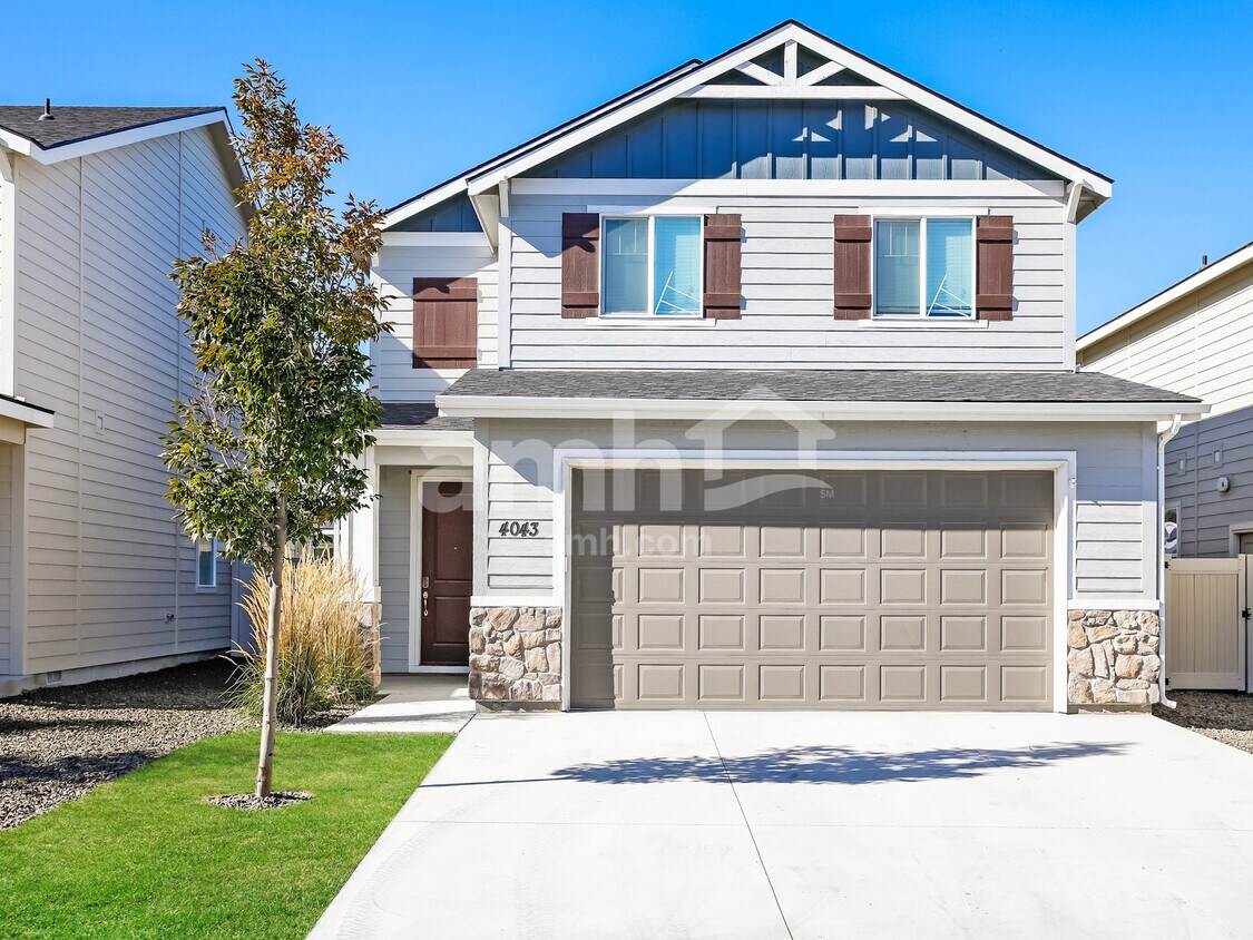 Foto principal - 4043 Bold Stripe Ave