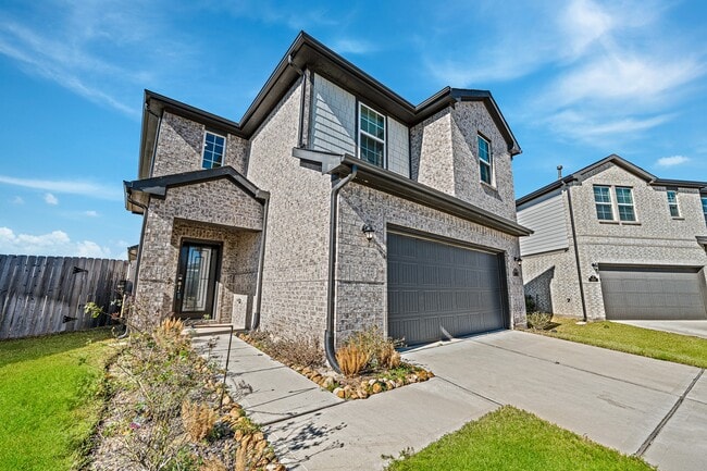 Building Photo - 5903 Dawning Sun Rd