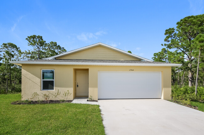 Building Photo - 2904 48th St W, Lehigh Acres, FL