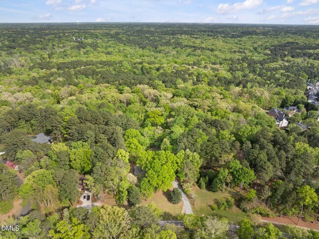 Foto del edificio - 4511 Farrington Rd