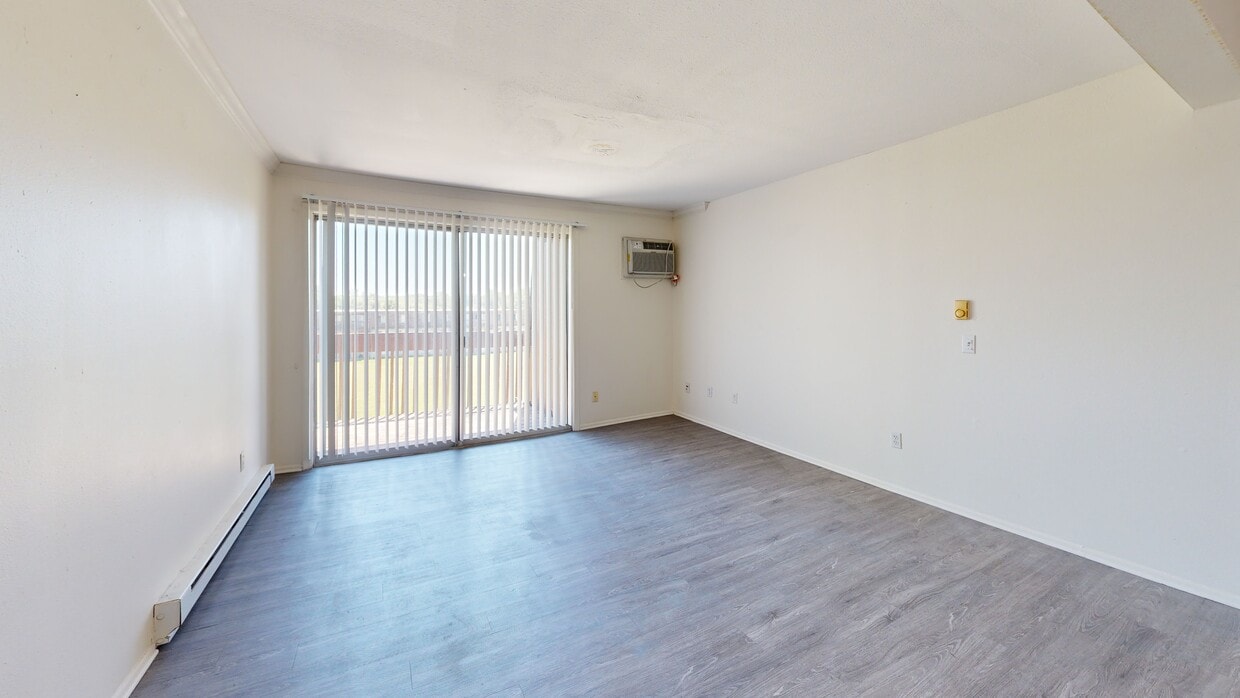 Photo - Towne Square Apartments and Townhomes