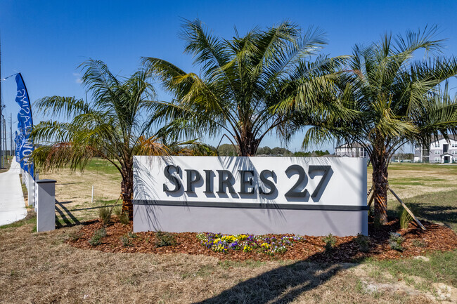 Building Photo - Spires 27