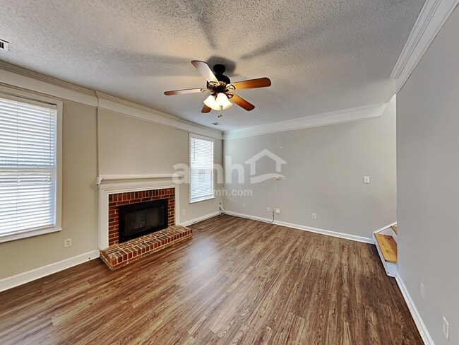 Building Photo - 11412 Leigh Glen Cir