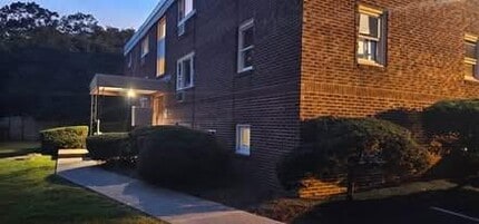 Building Photo - 2160 Mineral Spring Ave