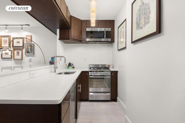 Foto del edificio - 7 E 14th St