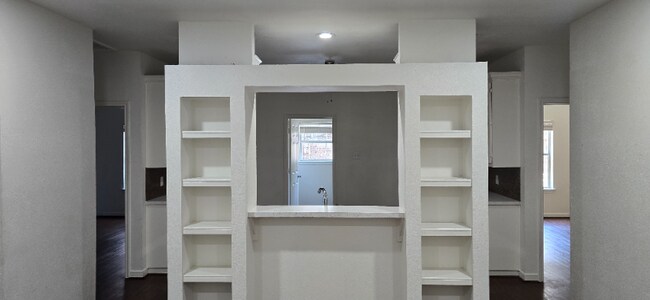 Foto del edificio - 629 S 5th St