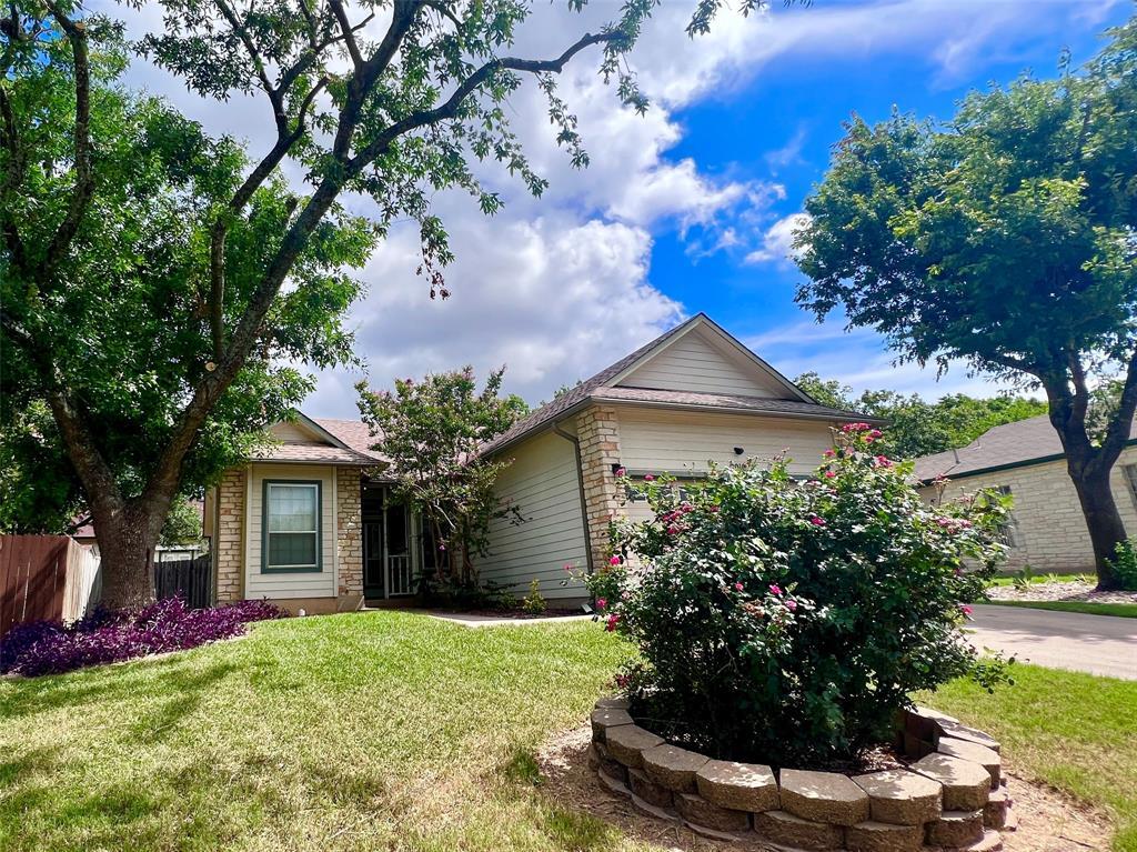 Primary Photo - 2016 Castle View Dr