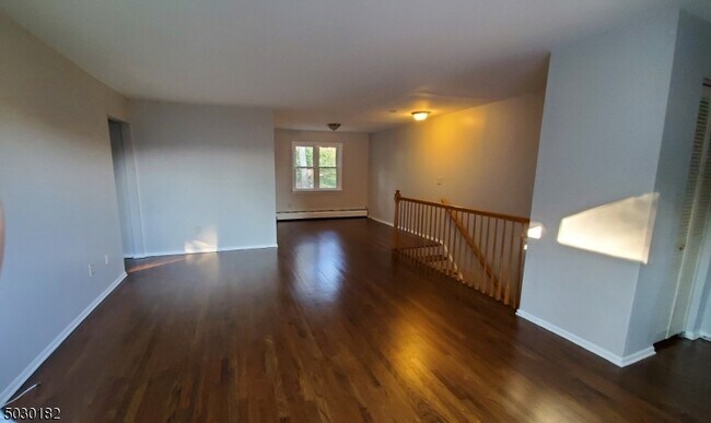 Building Photo - 43 Conforti Ave