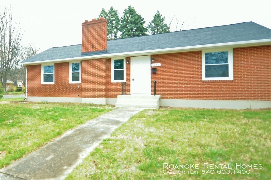 Primary Photo - 1059 Greenhurst Ave NW