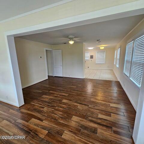 Foto del edificio - 908 E Caroline Blvd