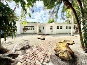 Building Photo - 365 Caribbean Rd