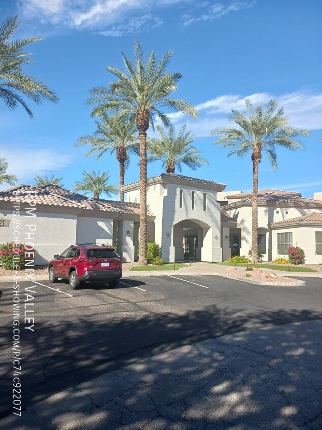 Primary Photo - 3236 E Chandler Blvd