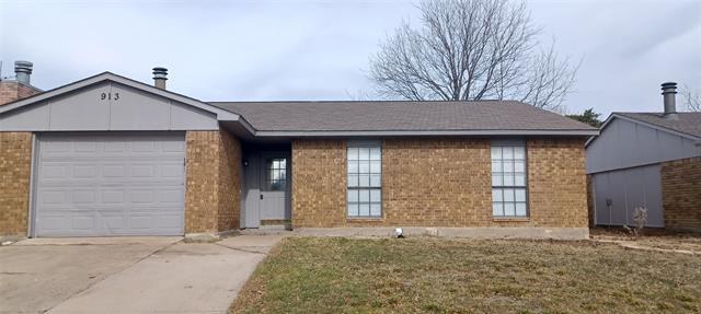 Primary Photo - 913 Valley View Dr
