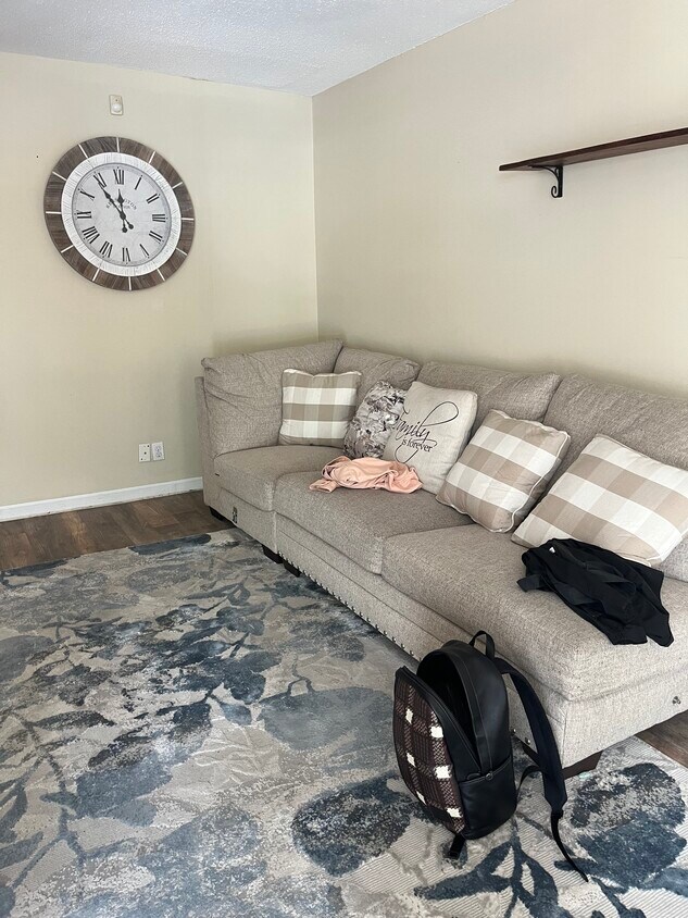 Foto del edificio - 1153 Dickinson St