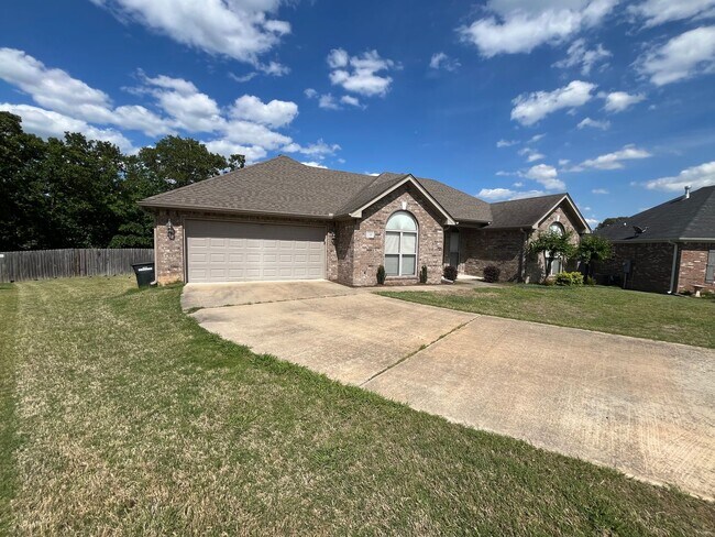 Foto del edificio - New Listing!