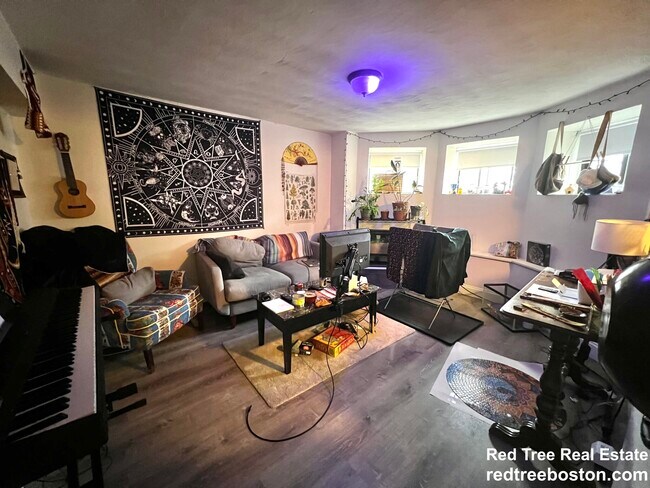 Foto del edificio - 19 Brighton Ave