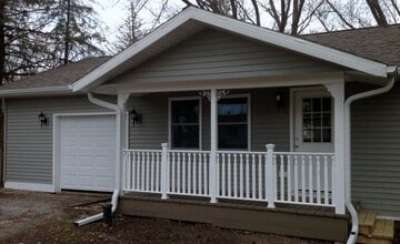 Building Photo - 641 Gatewood Dr