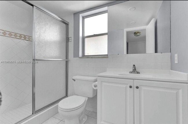 Building Photo - 8100 Sunrise Lakes Blvd