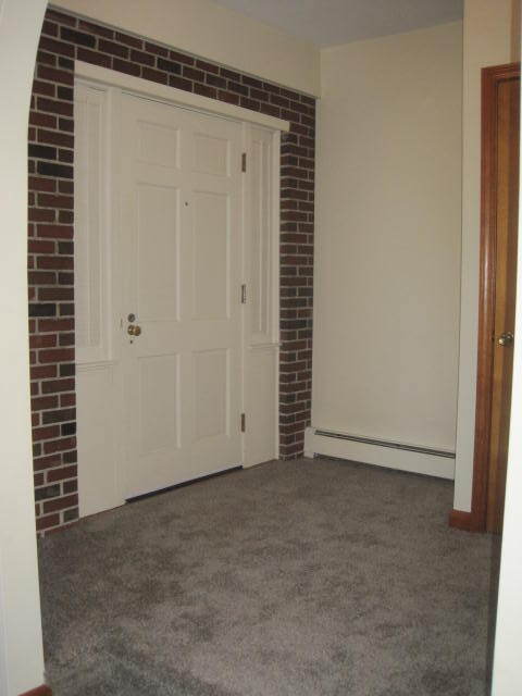 Building Photo - 110 Veranda St