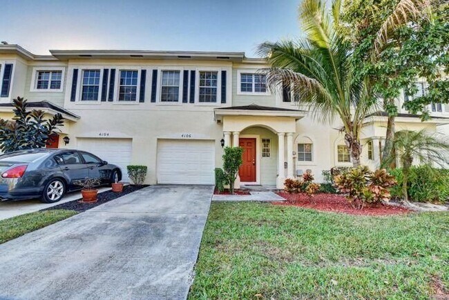 Building Photo - Emerald Vista, Lake Worth Beach, FL 33461 ...