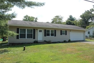 Building Photo - 441 Chambers Rd